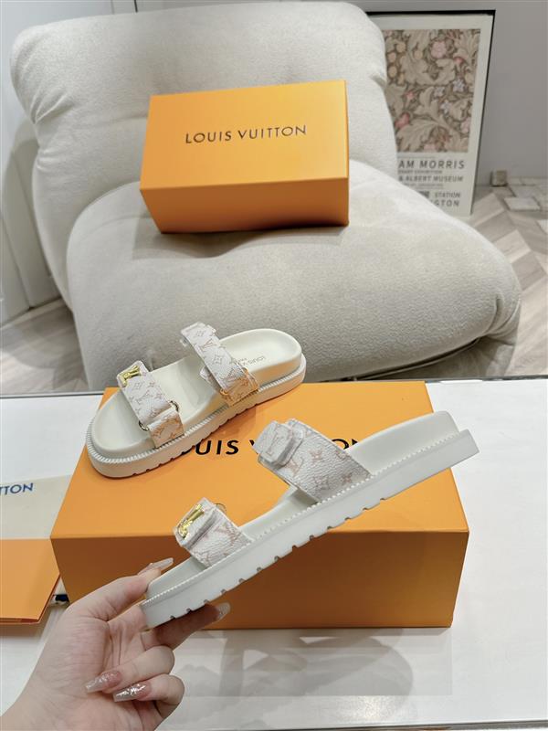 20251128184535730 200